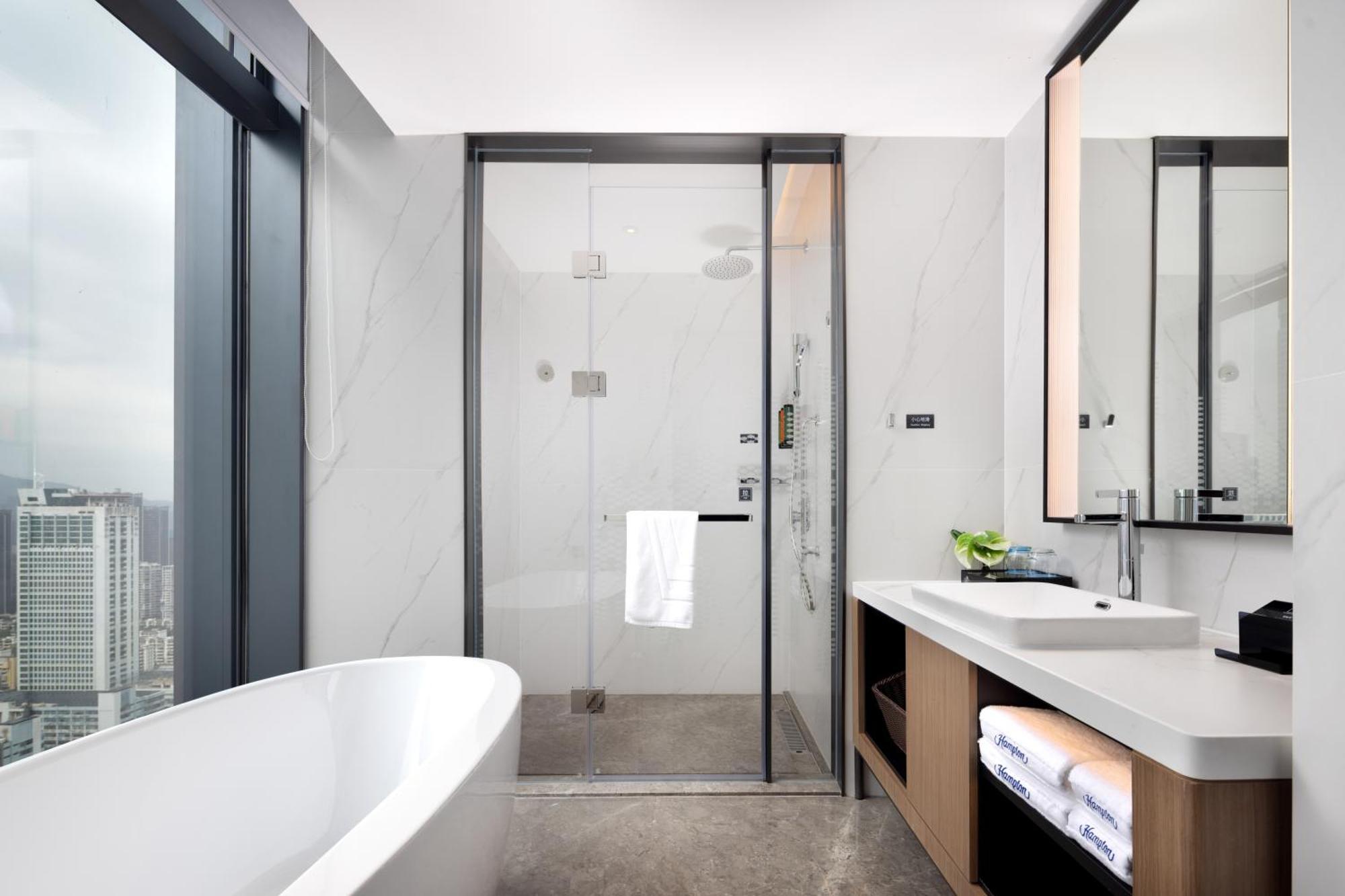מלון Hampton By Hilton Shenzhen Futian Huaqiangbei מראה חיצוני תמונה