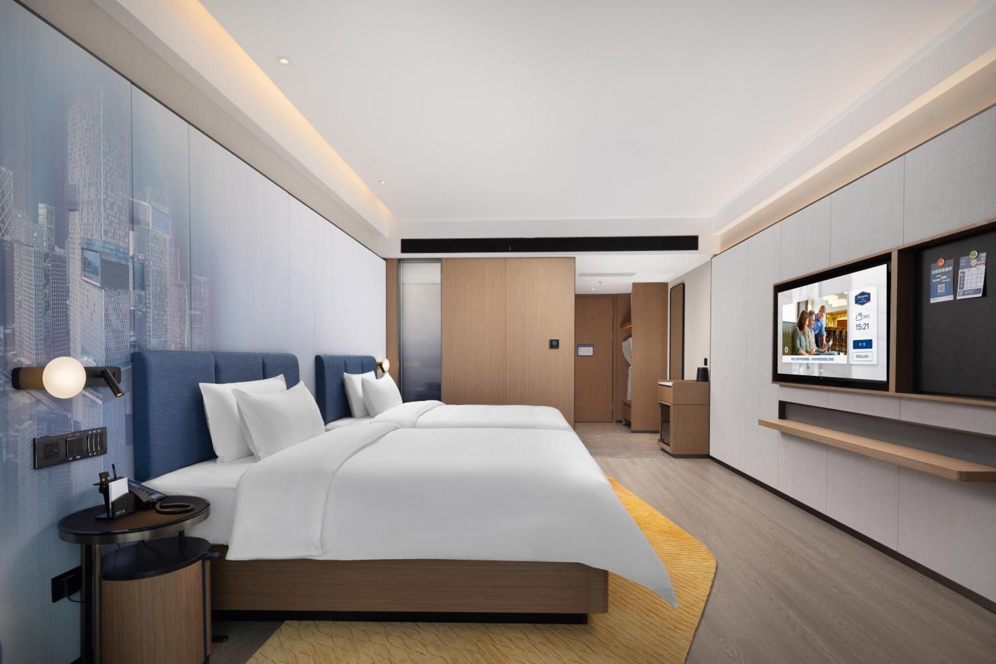 מלון Hampton By Hilton Shenzhen Futian Huaqiangbei מראה חיצוני תמונה